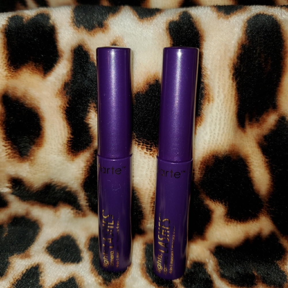 Mini Lights Camera Lashes mascara